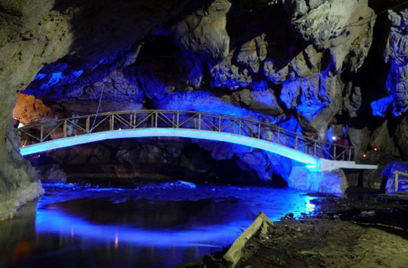 excursie pestera bolii